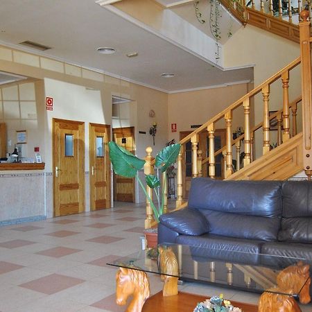 Hotel Las Dehesas Navalvillar de Pela Luaran gambar